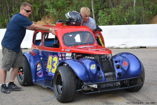 Getting Car  Ready photo